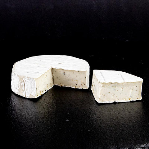 Gebinde-4-Vanozza Brie Pfeffer Geschmack, vegane Weichkäsealternative, Cashewbasis, 125 ml