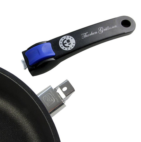 AMT Gastroguss, braising pan, ø 28cm, 7cm high, with removable handle, 1 pc.